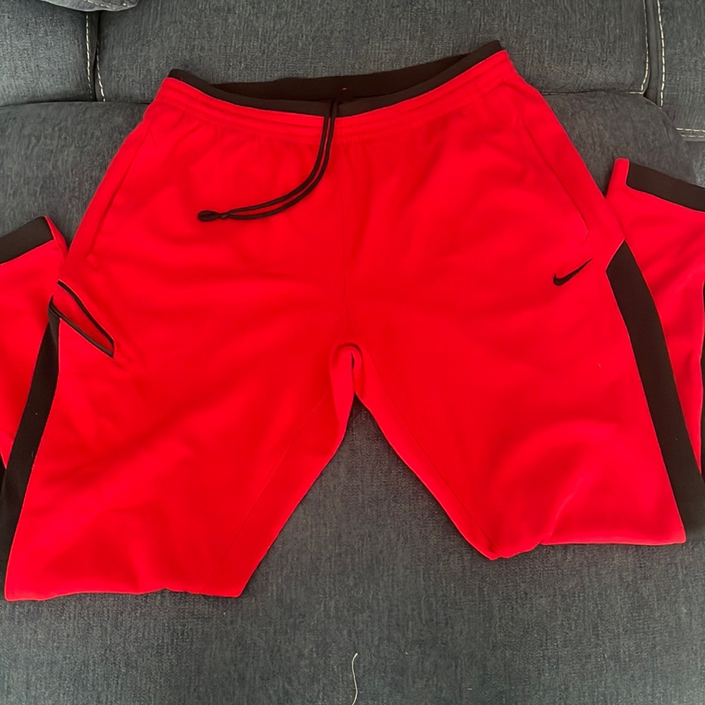 Nike men’s sweatpants